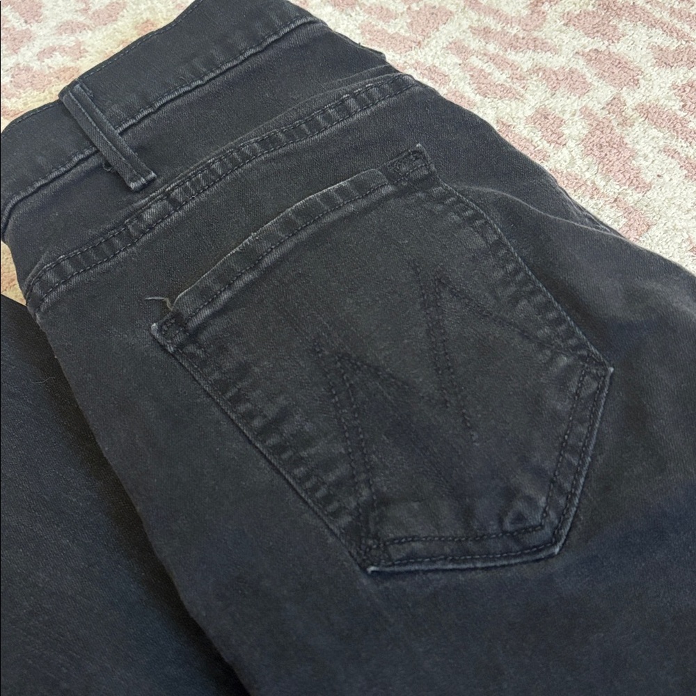 MOTHER The Hustler Fray Jeans in Black - Picture 3 of 8